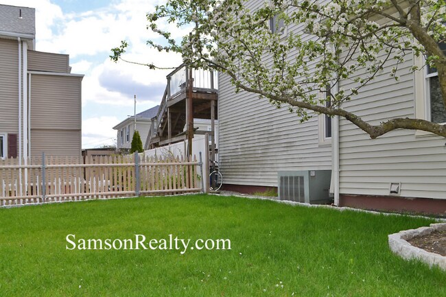 35 Governor St unit 2, Providence, RI 02906 - photo 3