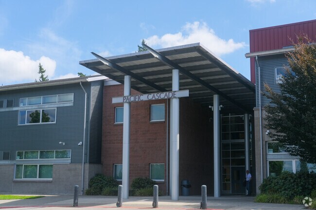 Pacific Cascade Middle School provides an excellent education for a better tomorrow.