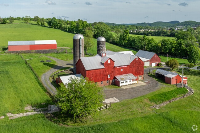 Chester’s dairy legacy has made it recognized as the birthplace of the world-famous Philadelphia-style cream cheese and the town still hosts a variety of farms.