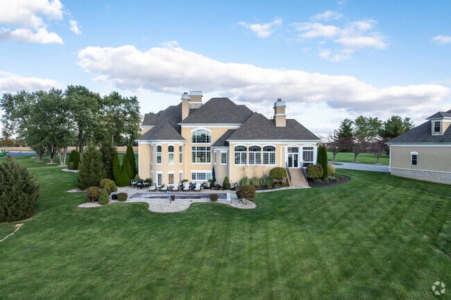 There are large properties with manicured yards in the Frances-Stones Crossing neighborhood.