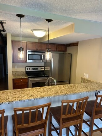 240 Jackson St Unit 326, Lowell, MA 01852