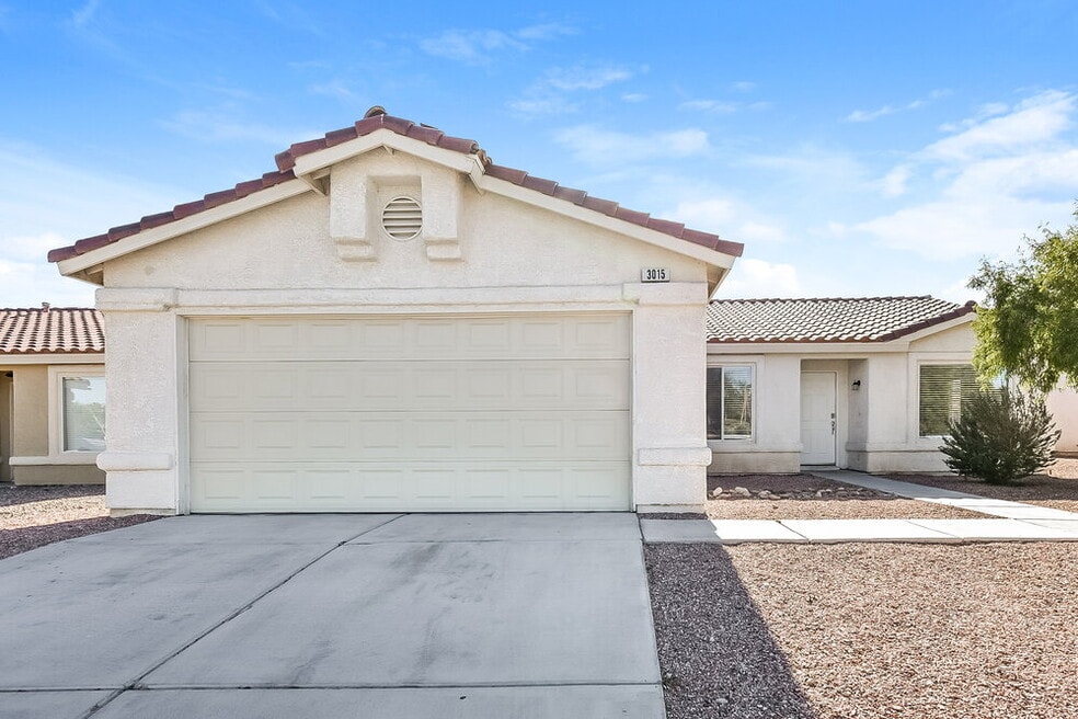 3015 W Hammer Ln, North Las Vegas, NV 89031 - photo 1