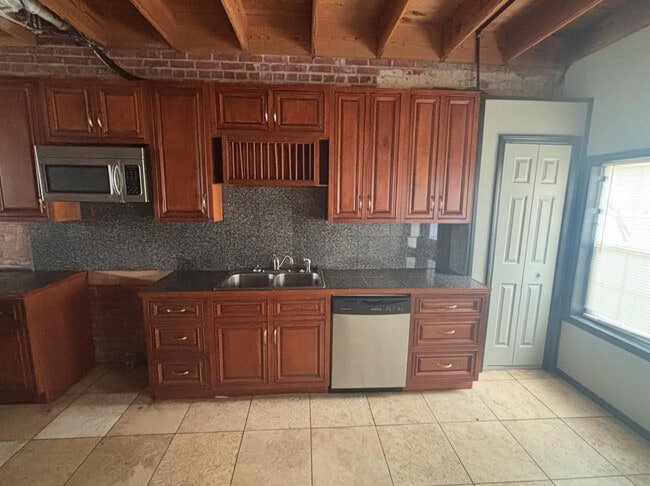 100 W Church St, Newton, MS 39345 - photo 2