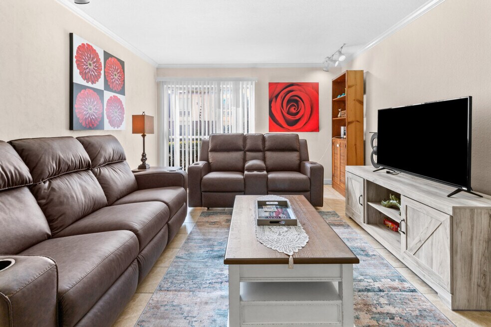 1700 SW 16th Ct unit ID1359133P, Gainesville, FL 32608 - photo 1