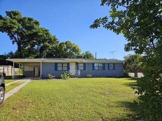 2900 W La Rua St Unit 2900 W La Rua, Pensacola, FL 32505