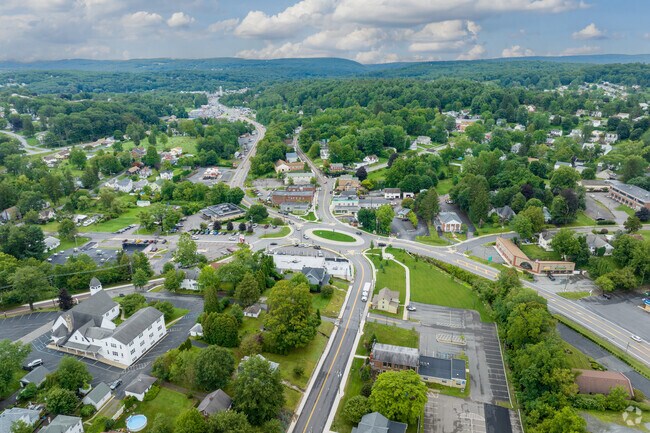 Dallas is bustling suburb town outside of Wilks-Barre Pennsylvania.