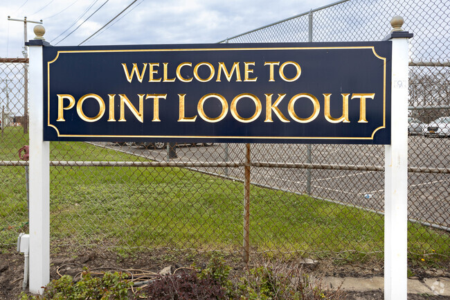 Visitors are greeted at point lookout, a small-knit community.
