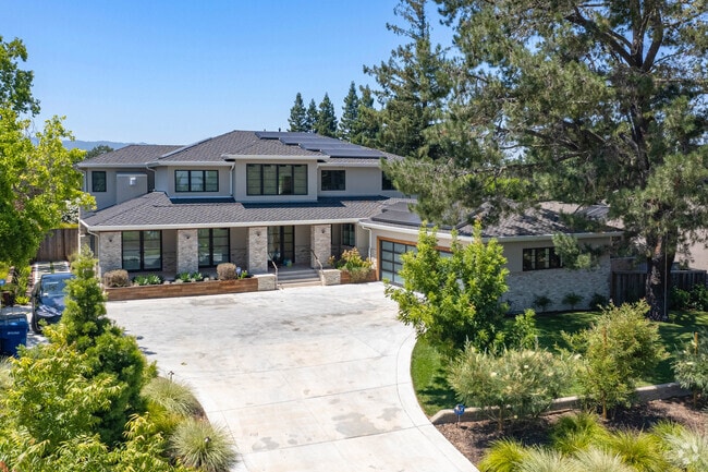 Find your dream home in the hills of Monte Sereno.