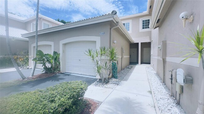 2189 Salerno Cir, Weston, FL 33327 - photo 4