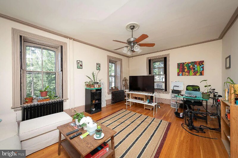 5911 Greene St unit 2nd floor, Philadelphia, PA 19144 - photo 1