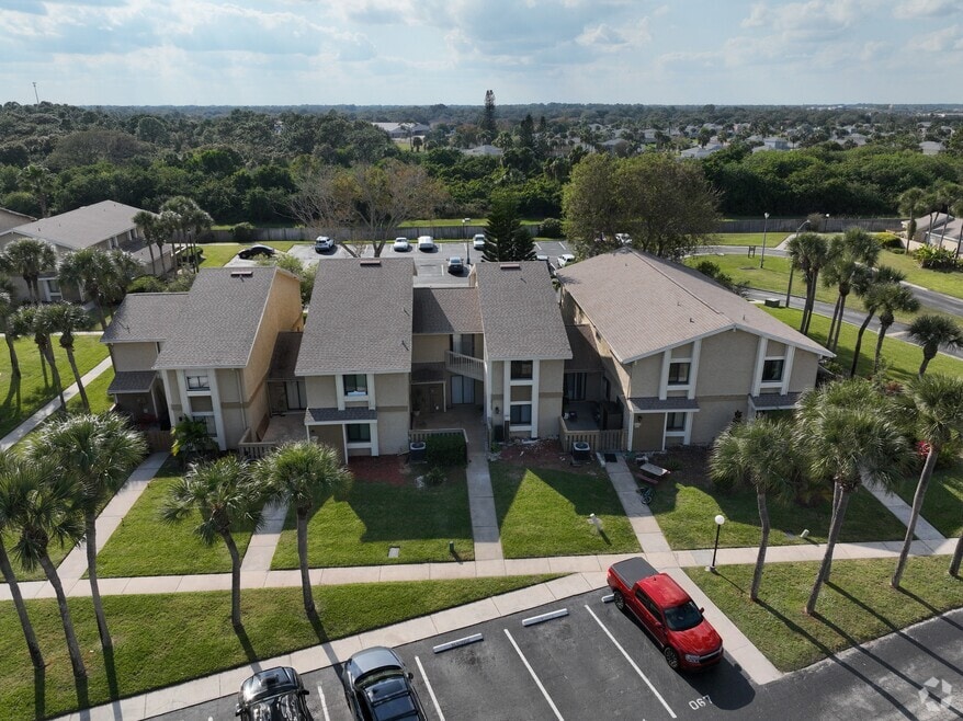 1020 Abada Ct NE unit 108, Palm Bay, FL 32905 - photo 2