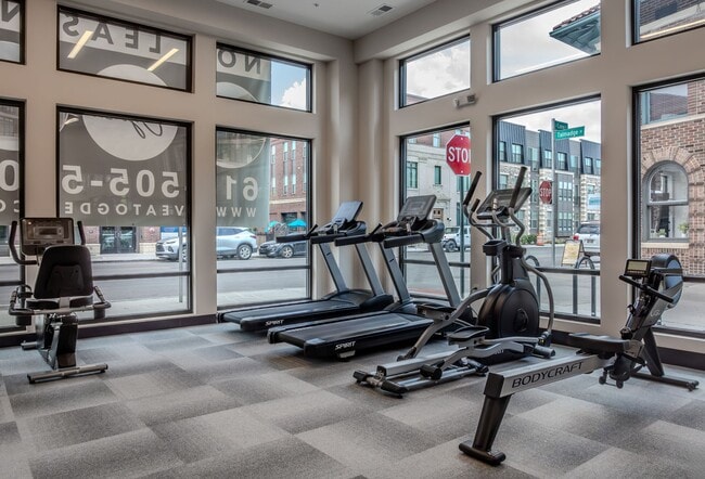 Ogden Apartments, Columbus, OH 43203 - photo 4