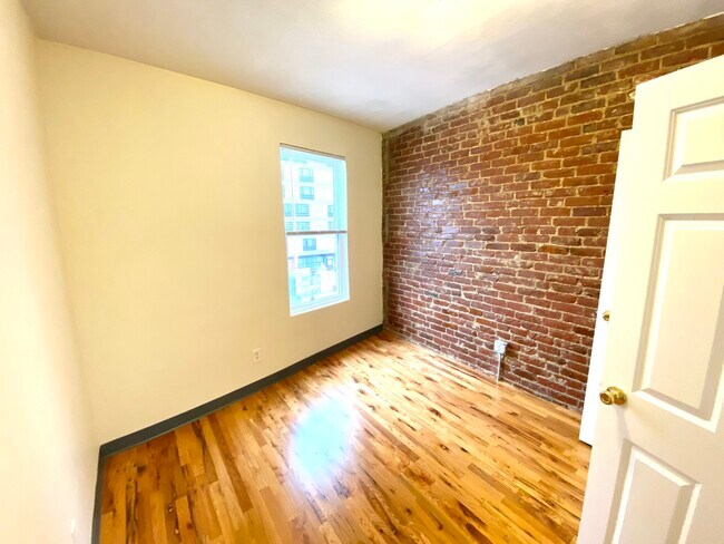 838 Huntington Ave unit 2, Boston, MA 02115 - photo 7