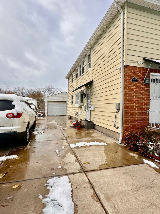 48 S Bellevue Ave unit 2, Depew, NY 14043 - photo 3