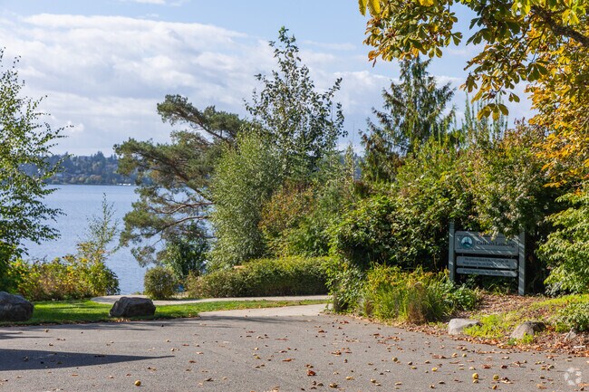 Calkin's Landing is in the East Seattle neighborhood of Mercer Island, WA.
