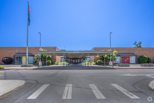 Minter Brown Elementary School entrance in Hillsboro, Oregon.