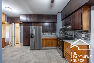 1159 E 52nd St Unit 1, Chicago, IL 60615