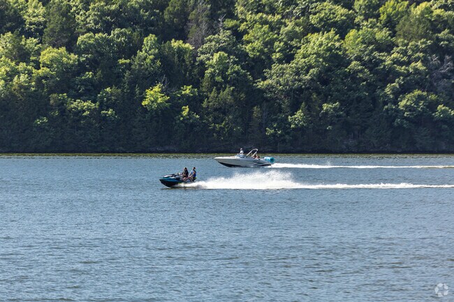 Lake of the Ozarks State Park offers watercraft access to the lake.