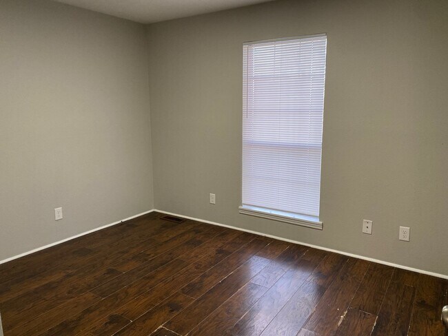 251 Tinker Hill Cove unit A, Jackson, TN 38305 - photo 5