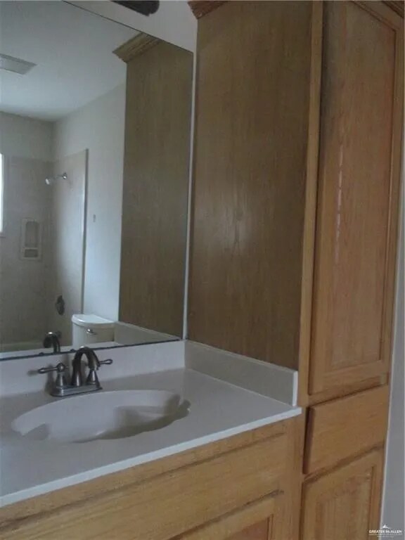 808 W Bronze Dr unit B, Pharr, TX 78577 - photo 7