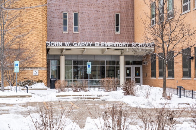 Garvy J Elementary School has an overall B+ rating on Niche.