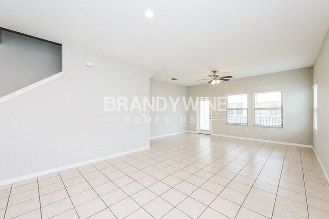 5653 Mercado Dr, Port Richey, FL 34668 - photo 4