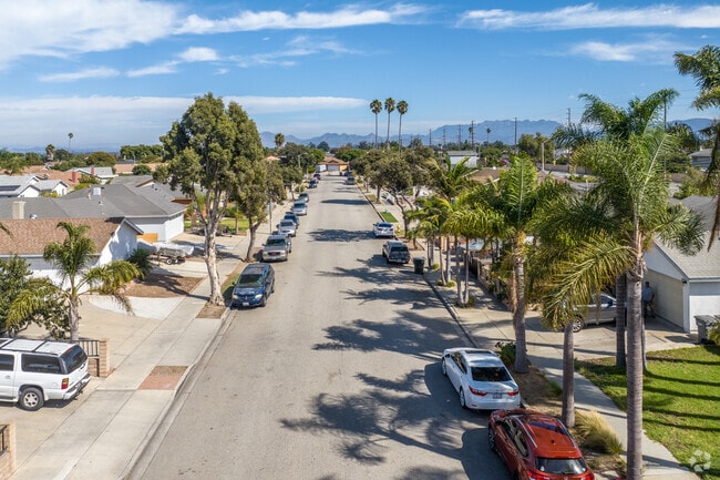 The streets in Lemonwood Eastmont are wide and have plenty of space for parking.