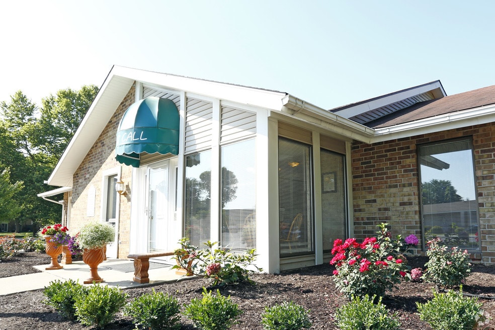 Port O'Call Apartments, New Haven, IN 46774 - photo 1