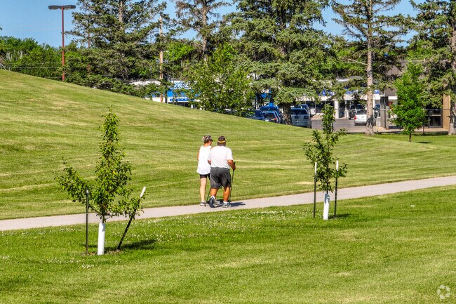 Walkability in the neighborhood of Northport is great with parks and green spaces.