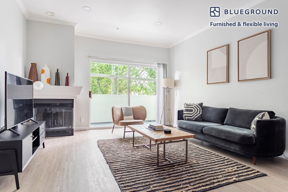 16070 W Sunset Blvd unit FL2-ID1426, Pacific Palisades, CA 90272 - photo 1