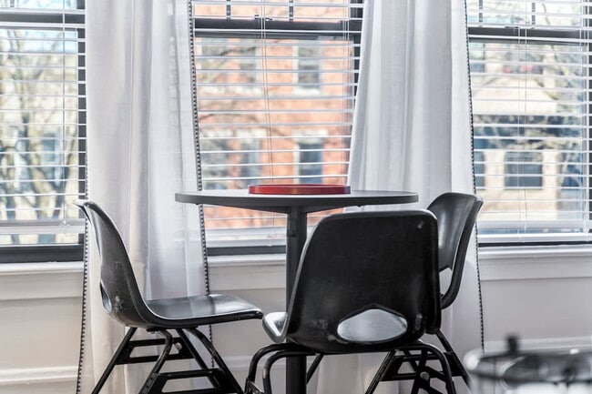 3538 N Racine Ave unit ID1360087P, Chicago, IL 60657 - photo 5