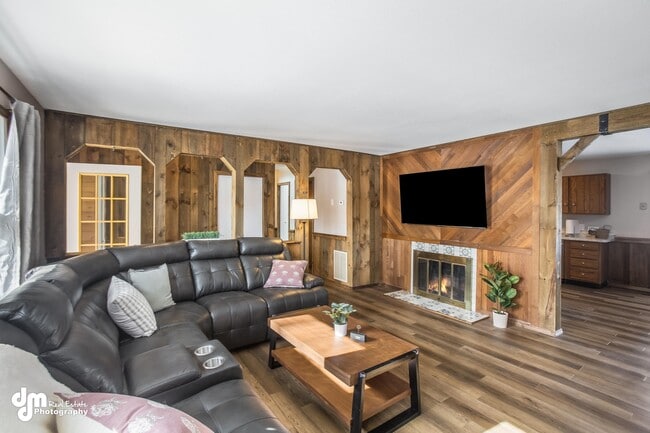 1431 E Holland Ave, Wasilla, AK 99654 - photo 3