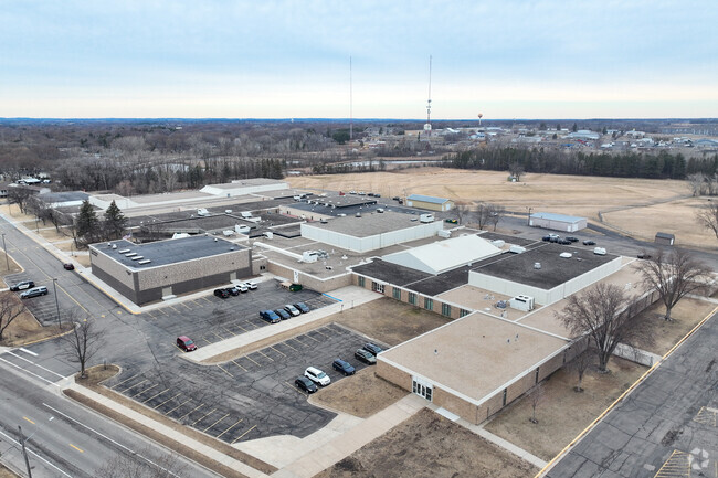 The overall Niche grade for Sauk Rapids-Rice Middle School is a 'B-'.