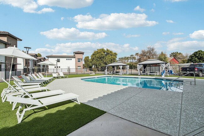 Ascension at Manistee Ranch, Glendale, AZ 85301 - photo 2