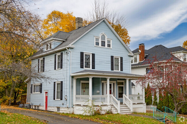 Smaller colonial homes with covered front porches are very popular in Forest Heights.