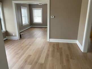 1520 9th St, Monroe, WI 53566