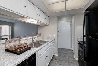 505 N Rock Rd, Wichita, KS 67206