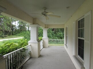 1623 Oak Ave, Lehigh Acres, FL 33972