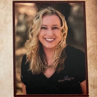 Angela Wise