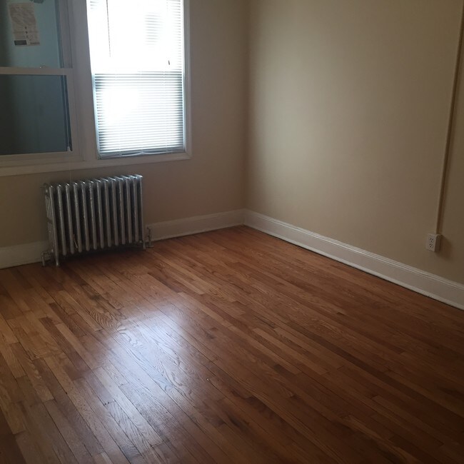 2821 7th St NE unit 2, Washington, DC 20017 - photo 5