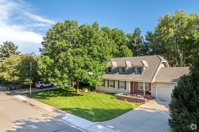 Homes throughout Indian Hills are a mix of split level and single story homes.