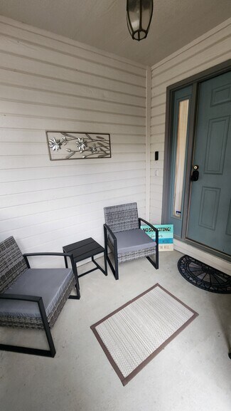 371 Cardinal Ave, Loveland, CO 80537