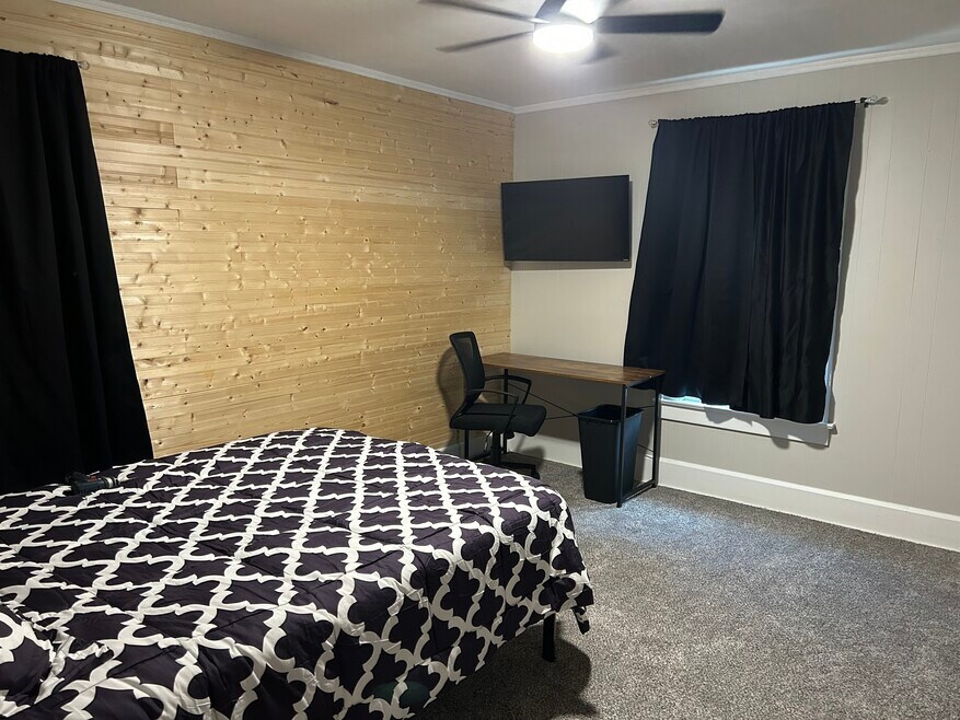 317 N High St unit 1, New Lexington, OH 43764 - photo 1