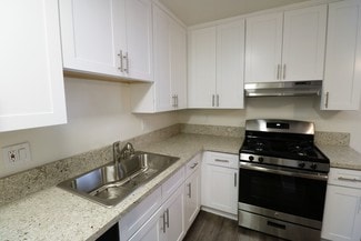 10612 Knott Ave, Stanton, CA 90680