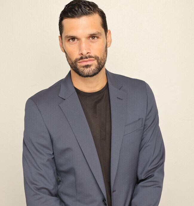 Agent Photo
