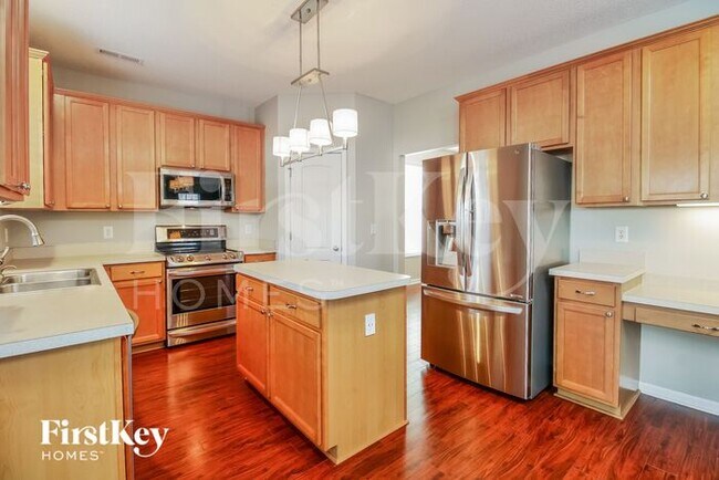 2738 Mossy Meadow Dr, High Point, NC 27265 - photo 5