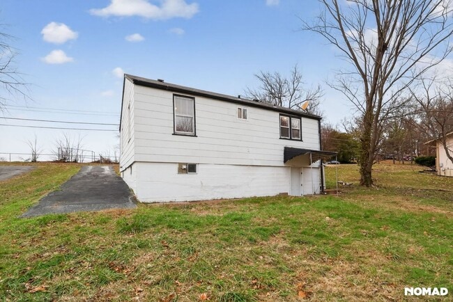 226 Argent Ave, Saint Louis, MO 63135 - photo 2