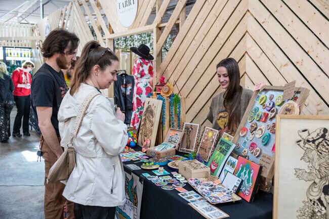 ailor on the Dock in Arts District hosts local vendors and creative shops.