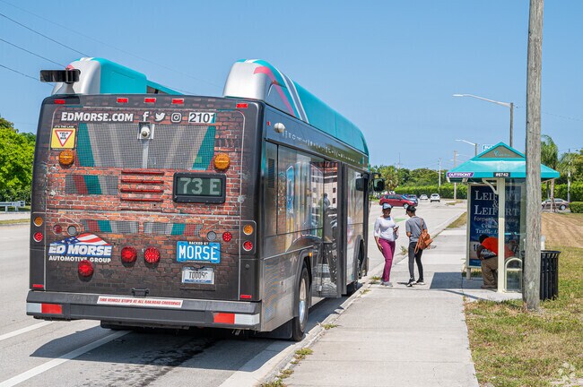 There is public transportation available along Boynton Beach Boulevard in Pine Tree.