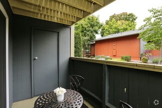 1304 Bruskrud Rd, Everett, WA 98208